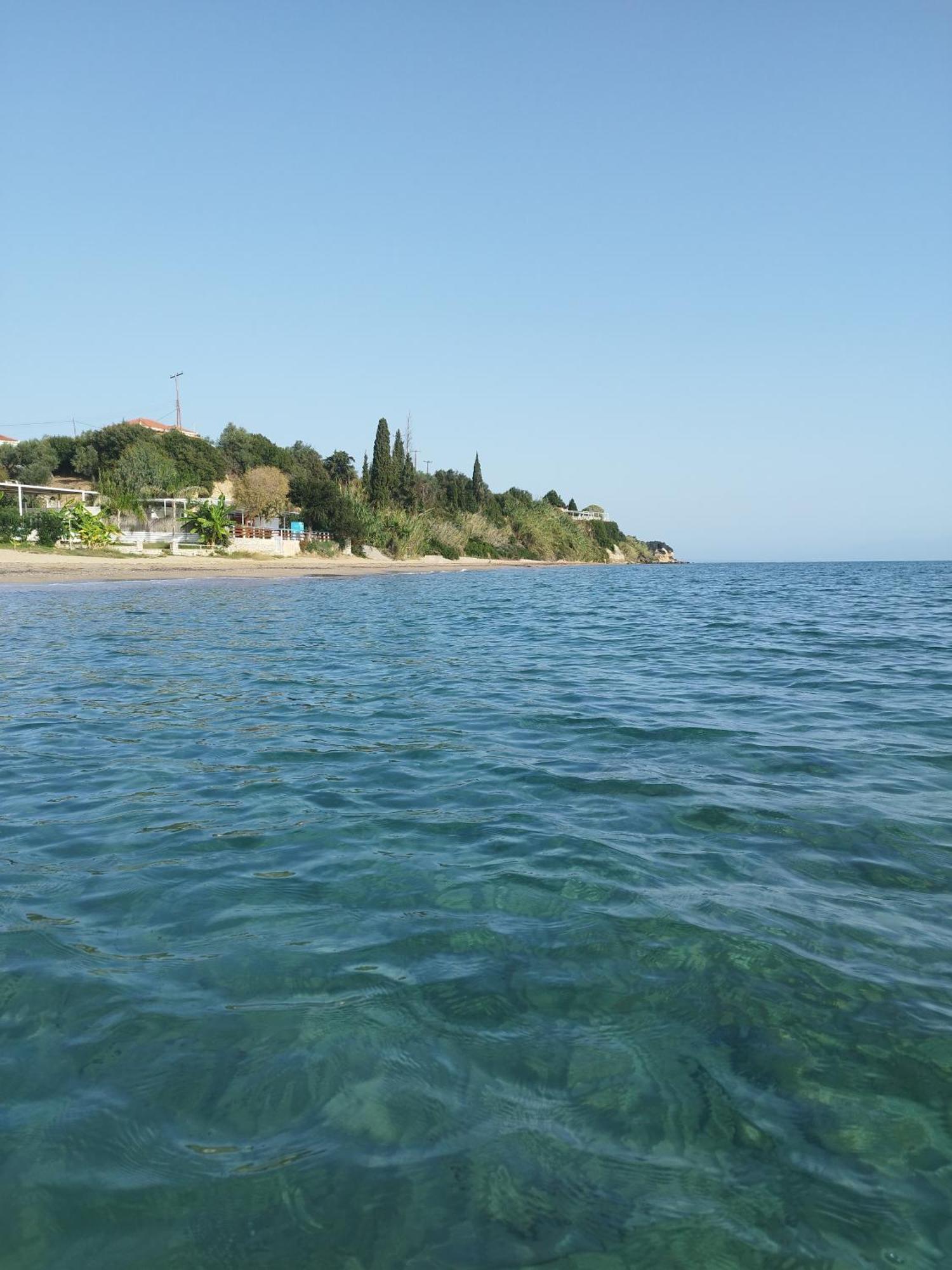 Takis Haikos House Two Minutes Walk To The Beach Peroulia Vounária Dış mekan fotoğraf