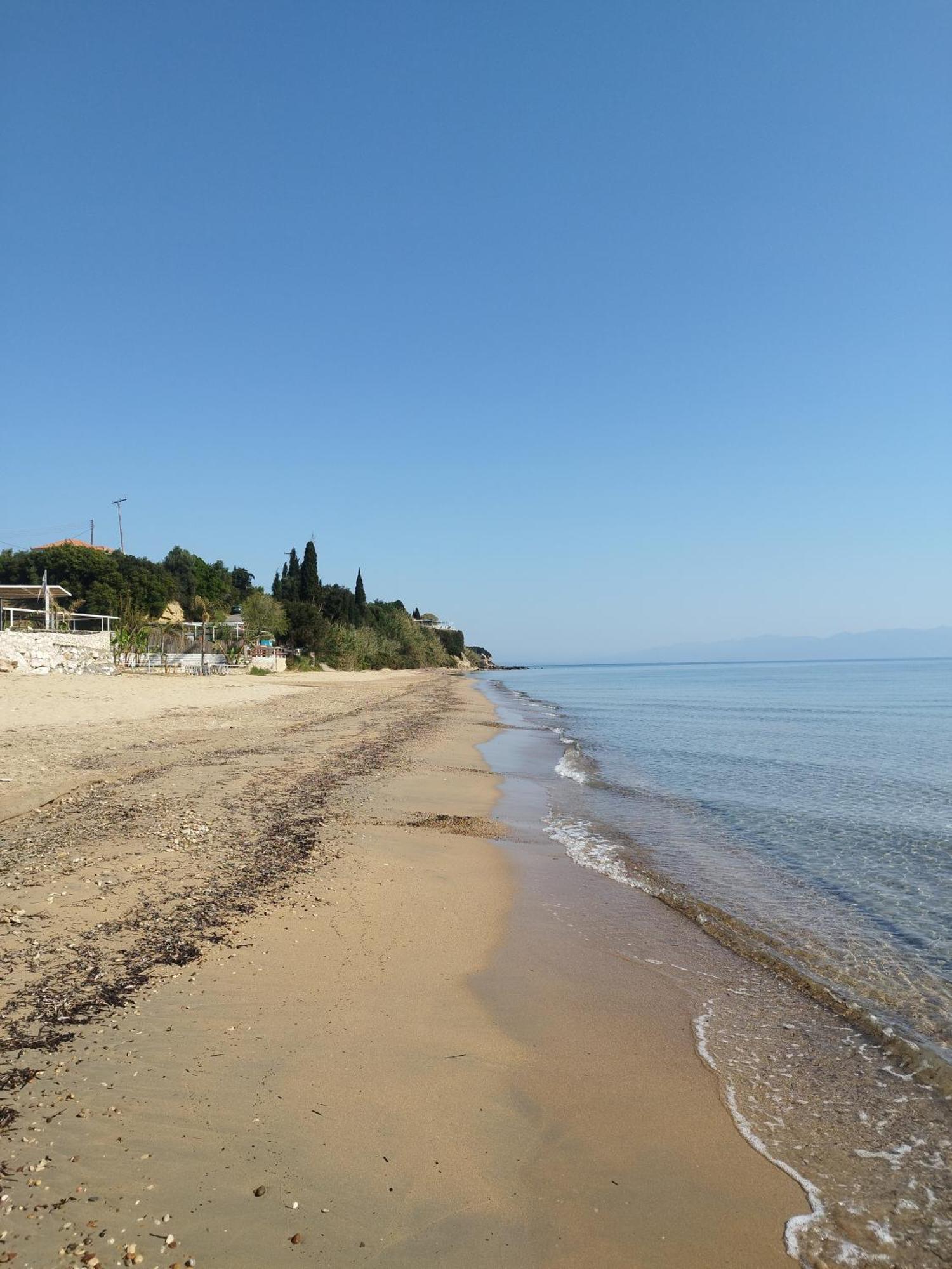 Takis Haikos House Two Minutes Walk To The Beach Peroulia Vounária Dış mekan fotoğraf
